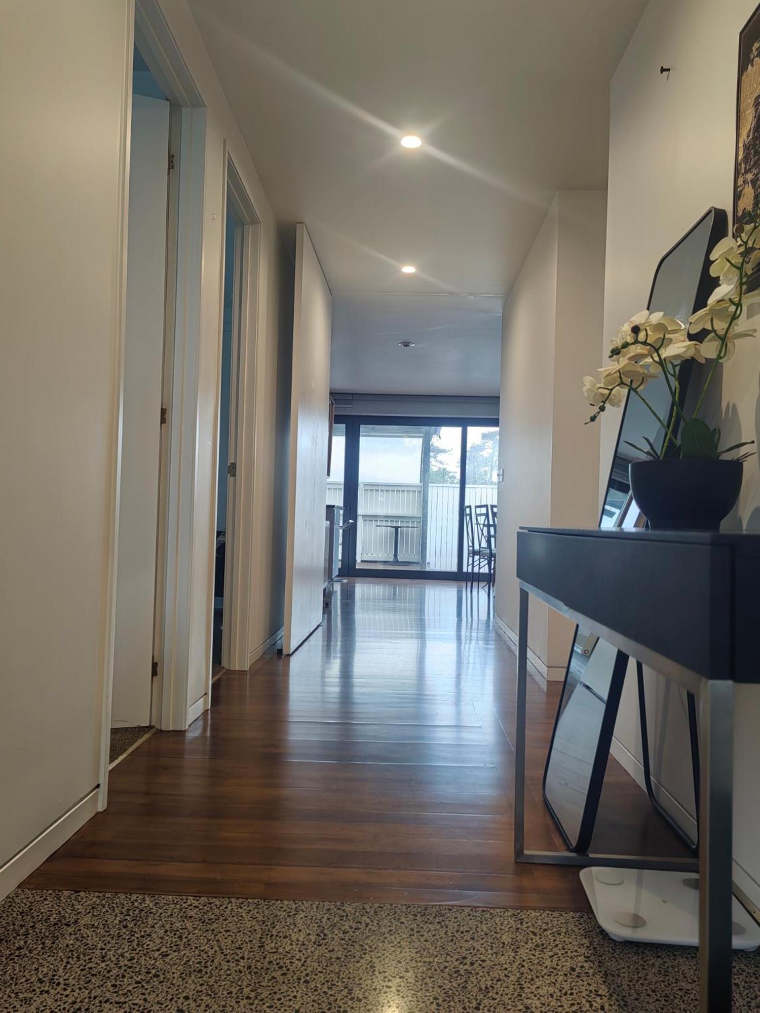 Hot Deal! Sky Stars Garden View Waking To The Beach Close To City Centre Auckland Exterior photo